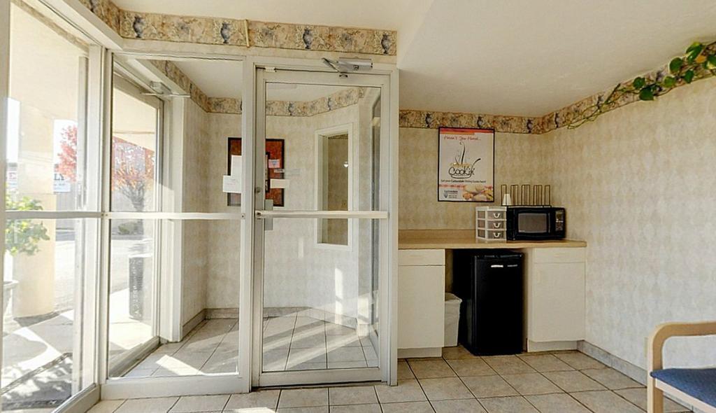 Americas Best Value Inn And Suites קרבונדייל מראה חיצוני תמונה